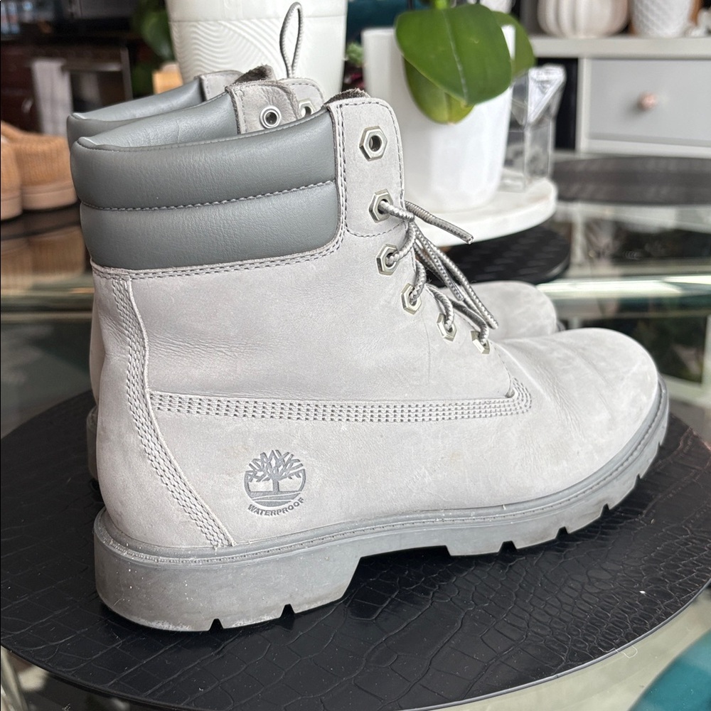 Timberland Light Gray Leather Boots